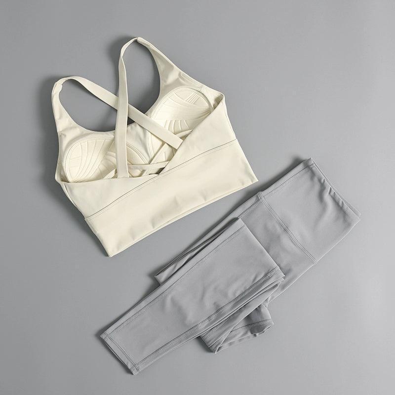 Slim Fit Shockproof Women’s Sports Suit - ClubOn