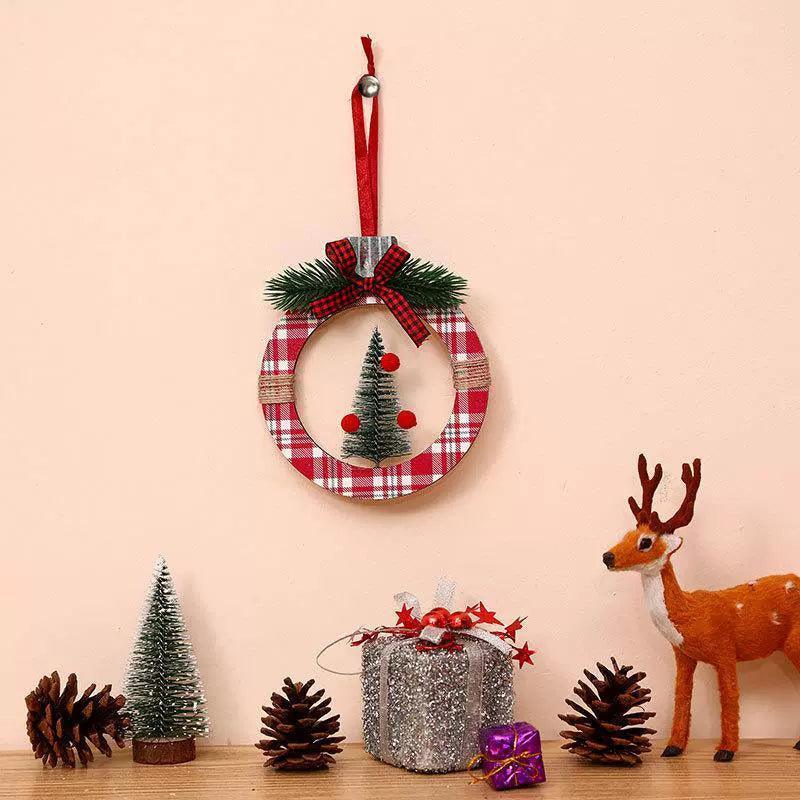 Cedar Tree Christmas Round Pendant - Holiday Decoration Ornament - ClubOn