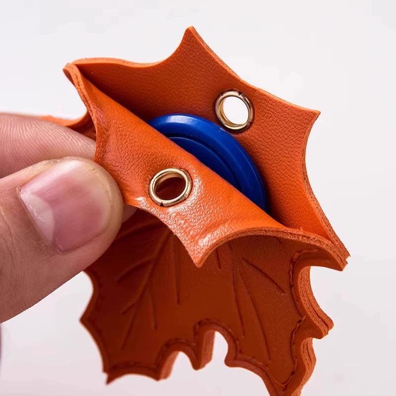 Mini GPS Anti-Lost Keychain - Locator for Elderly & Children - ClubOn