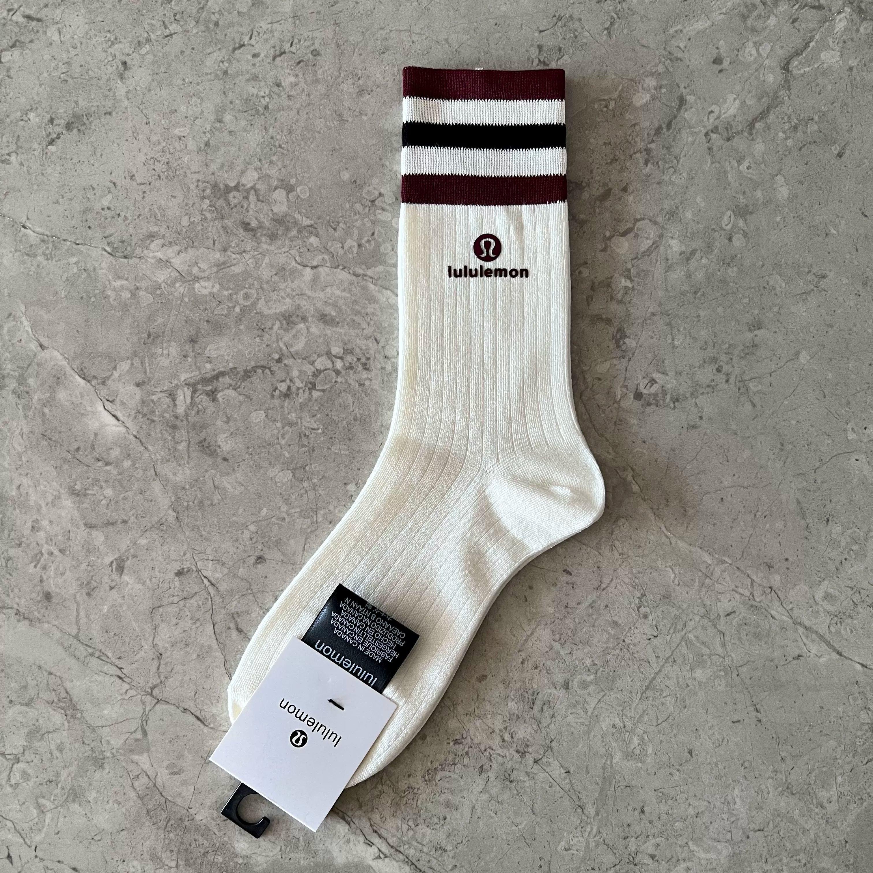 Lulu Autumn & Winter Men’s Smiley Face Combed Cotton Mid-Tube Socks – Durable & Breathable - ClubOn