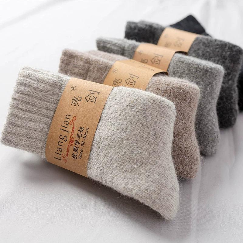 Super Thick Winter Socks for Men & Women – Wool-Blend Warm Socks, Thickened for Extra Warmth - ClubOn