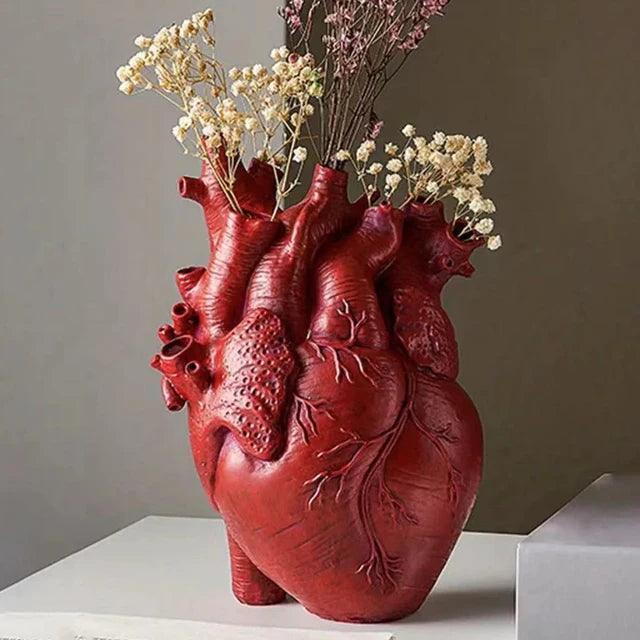 Creative Heart-Shaped Resin Vase - Desktop Decor for Flowers - ClubOn
