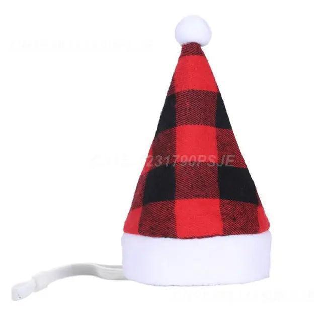 Santa Claus Hat for Dogs & Cats – Winter Pet Costume - ClubOn