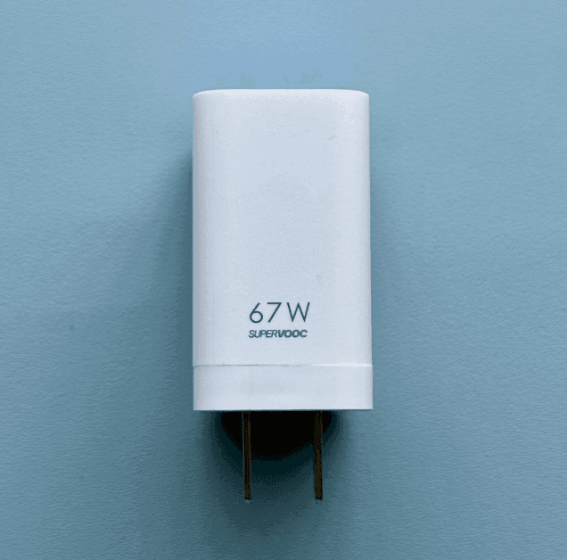 OPPO 67W Super Flash Charger – Compatible with Reno9/9Pro/K10/10Pro - ClubOn