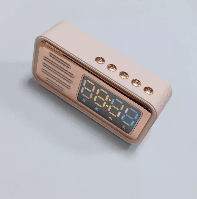 Retro Bluetooth Speaker Alarm Clock – Vintage Design with Modern Features - ClubOn