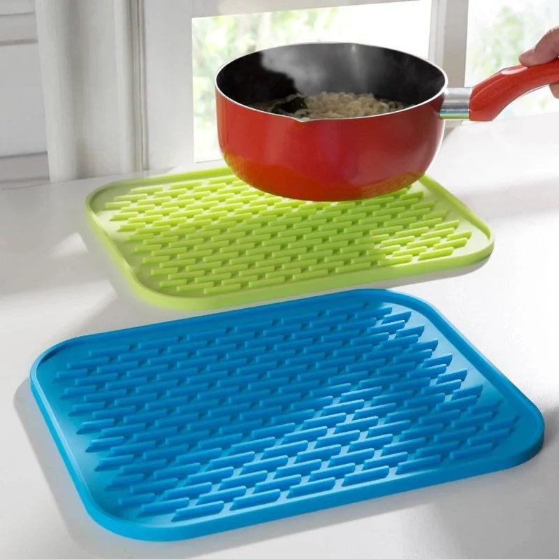Silicone Coasters & Insulated Pot Mats – Decorative, Heat-Resistant Table Mats for Kitchen & Dining - ClubOn