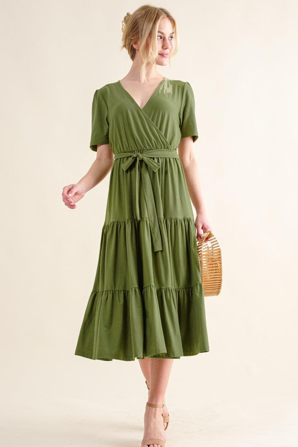 And The Why Soft Short Sleeve Tiered Midi Dress - ClubOn