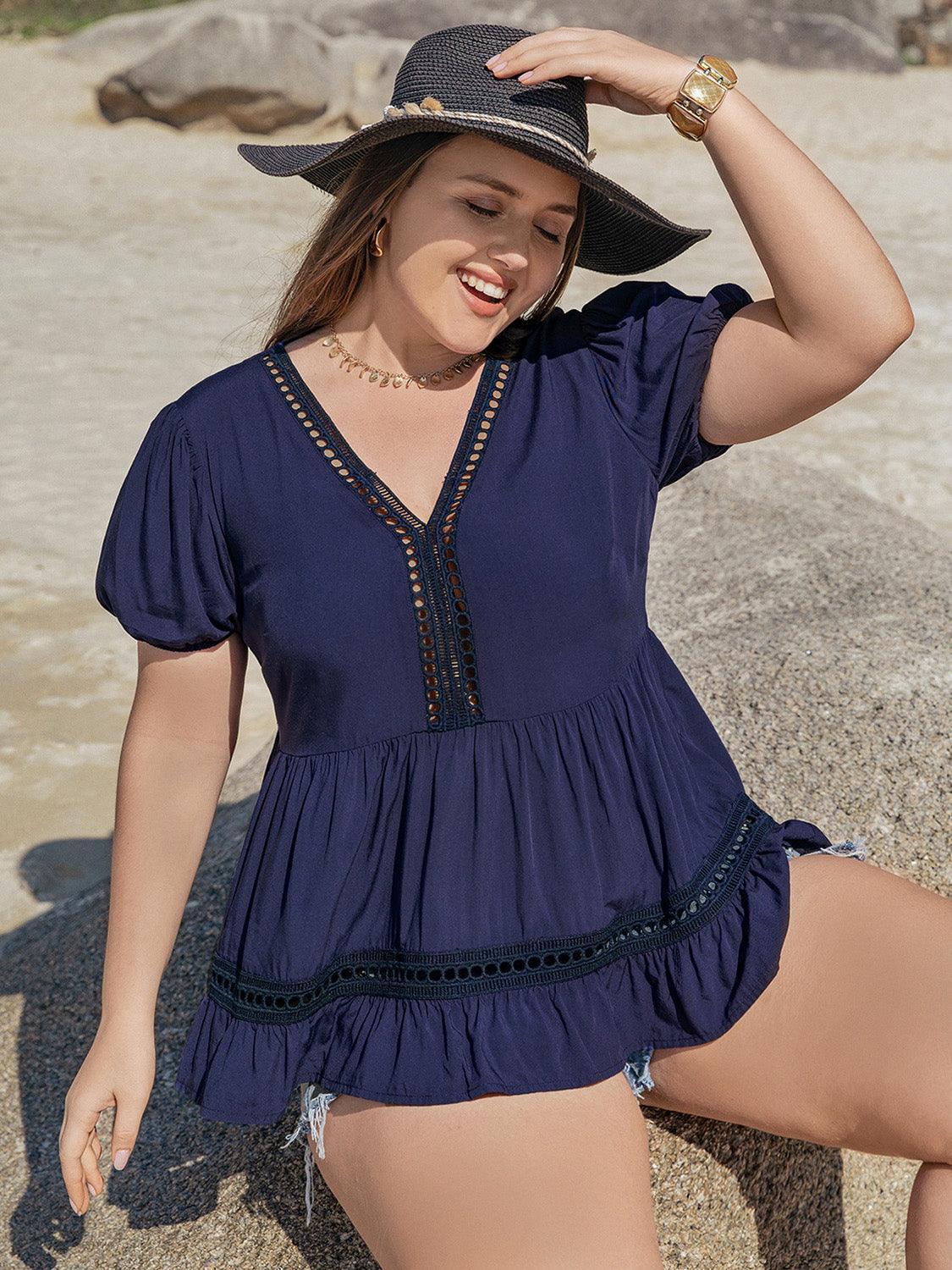 Plus Size Peplum V-Neck Short Sleeve Blouse - ClubOn