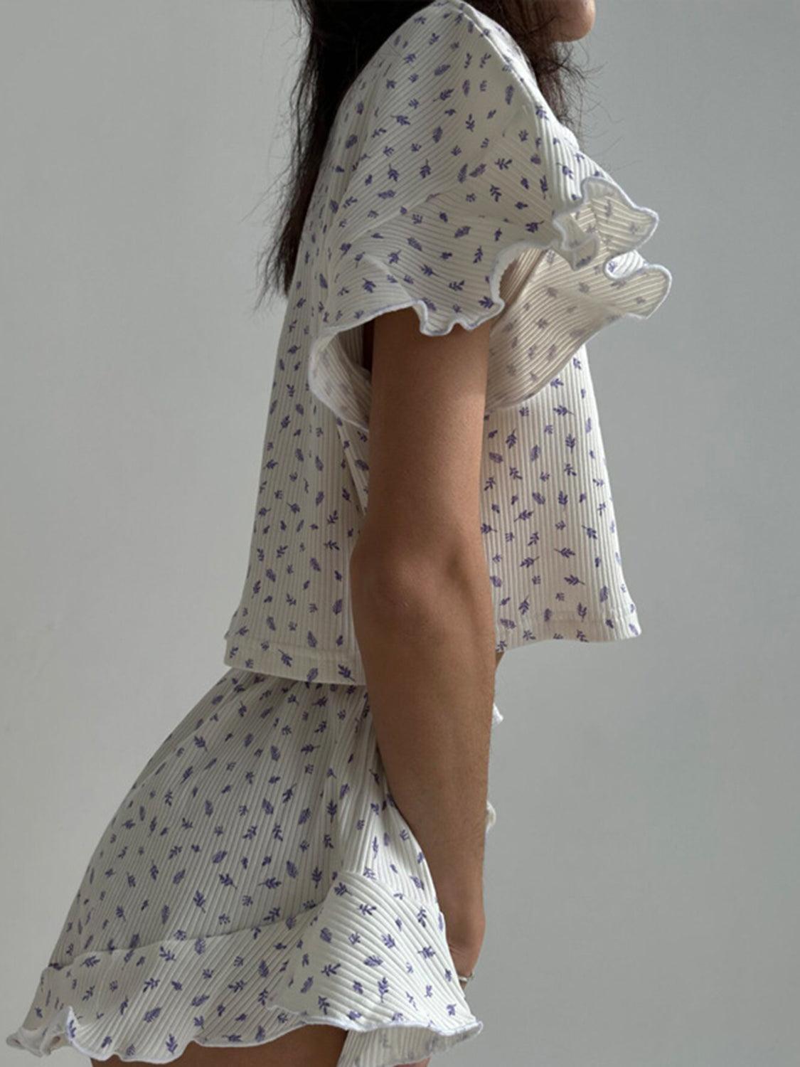 Ruffled Two-Piece Set – Chic and Comfortable - ClubOn