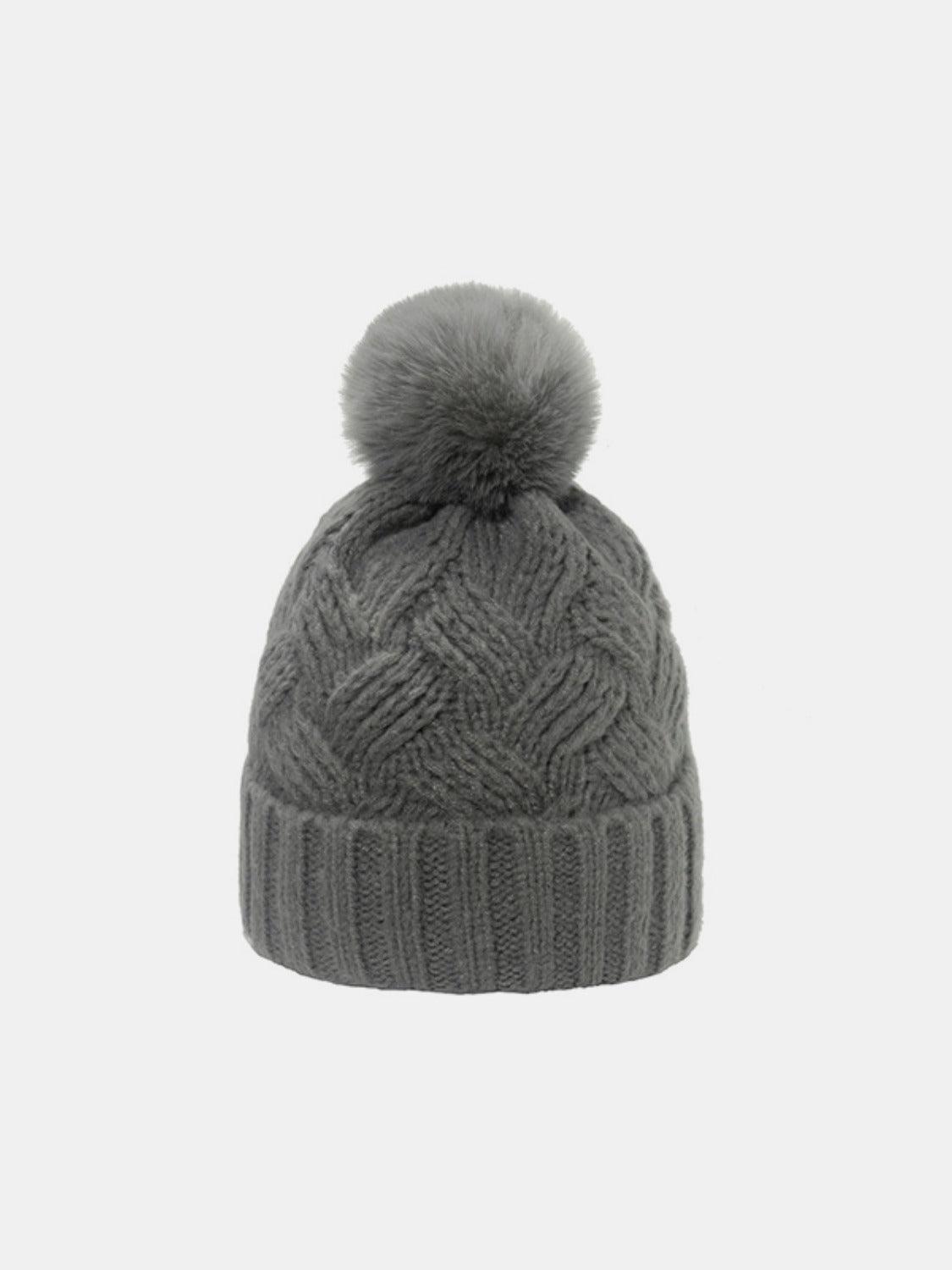Roll Rim Cable-Knit Hat - ClubOn