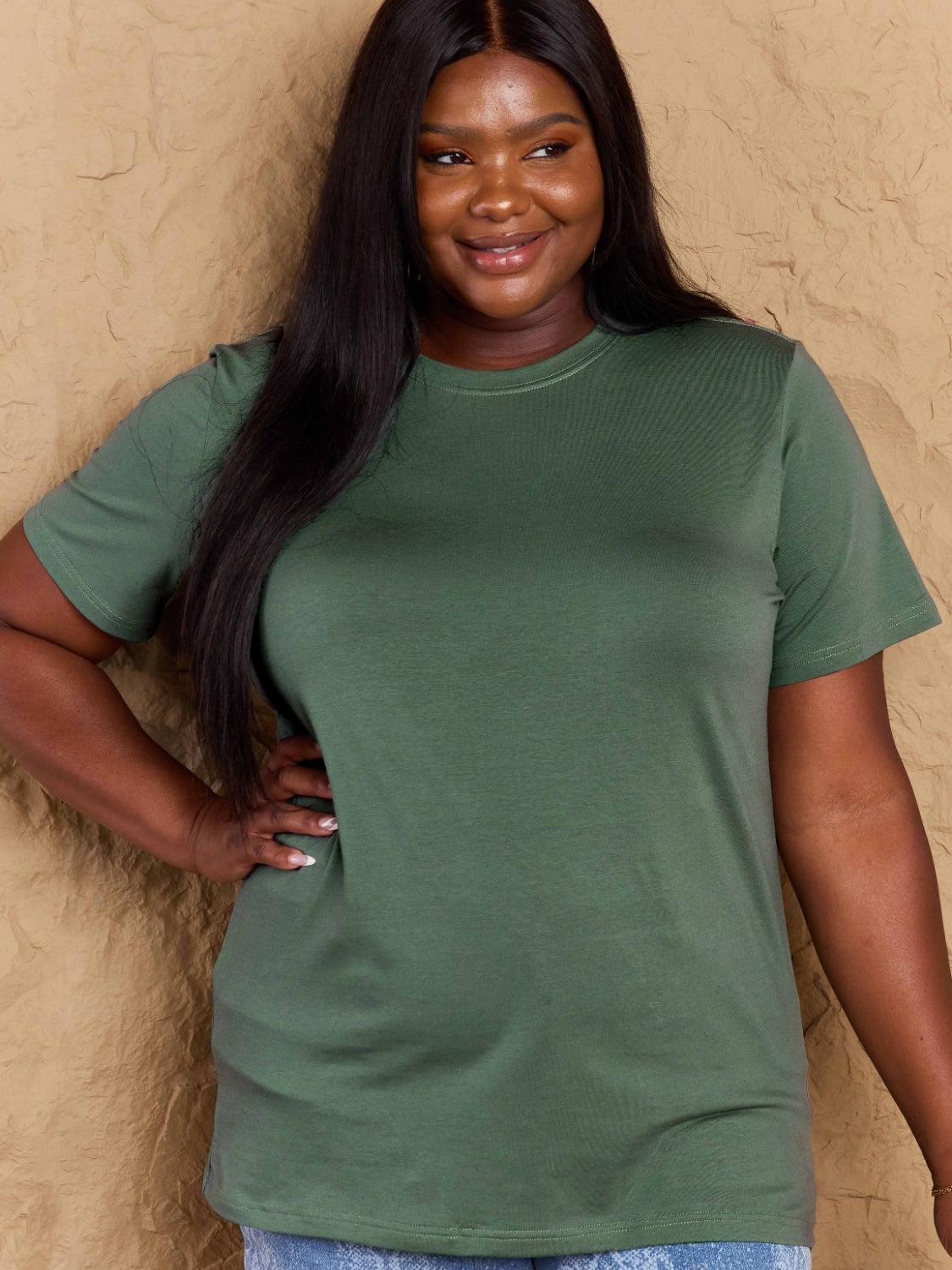 Full Size Round Neck Short Sleeve T-Shirt - ClubOn