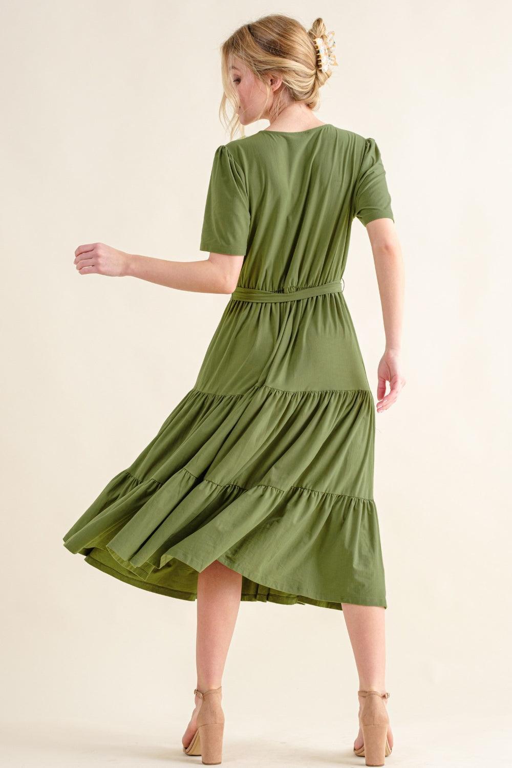 And The Why Soft Short Sleeve Tiered Midi Dress - ClubOn