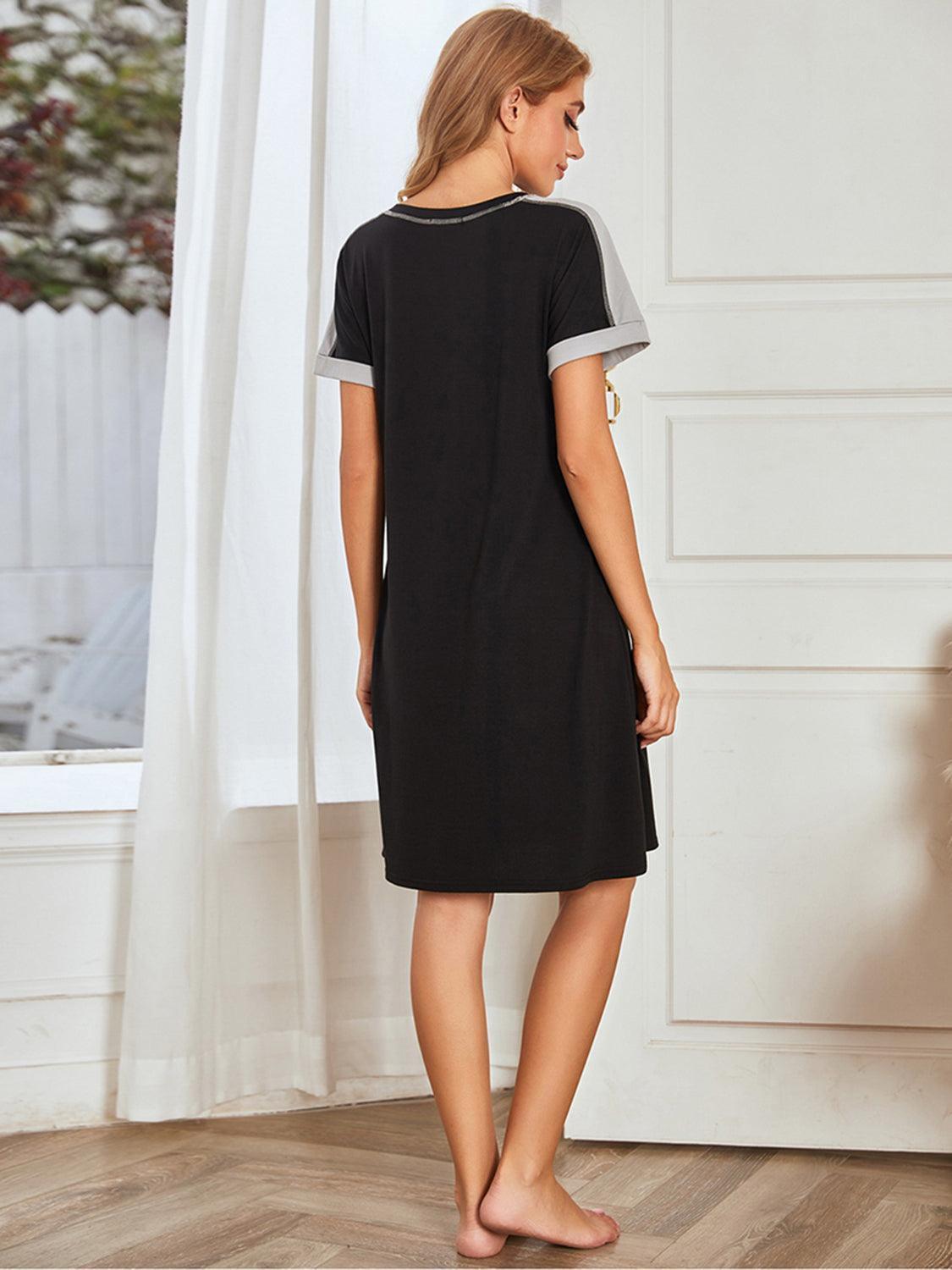 Contrast Stitching Contrast Short Sleeve Dress - ClubOn