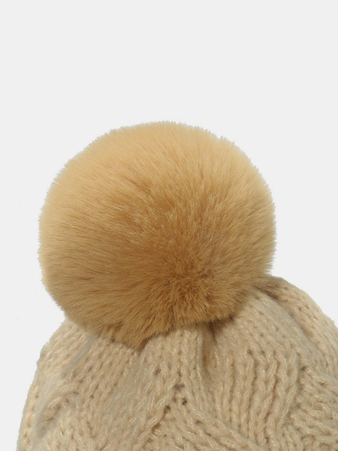 Roll Rim Cable-Knit Hat - ClubOn