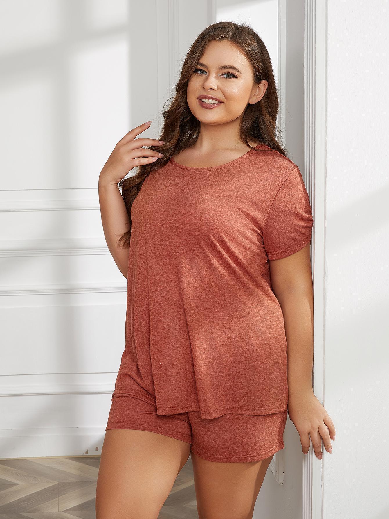 Plus Size Round Neck Short Sleeve Two-Piece Loungewear Set - ClubOn
