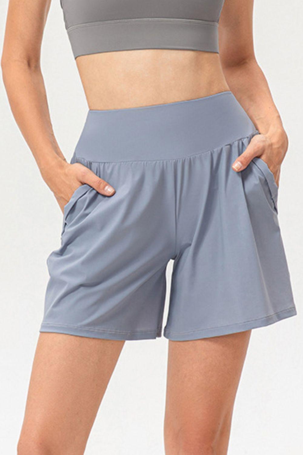 Pocketed Elastic Waist Active Shorts - ClubOn