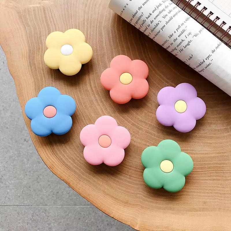 Cute Flower Phone Stand - Foldable Finger Ring Grip - ClubOn