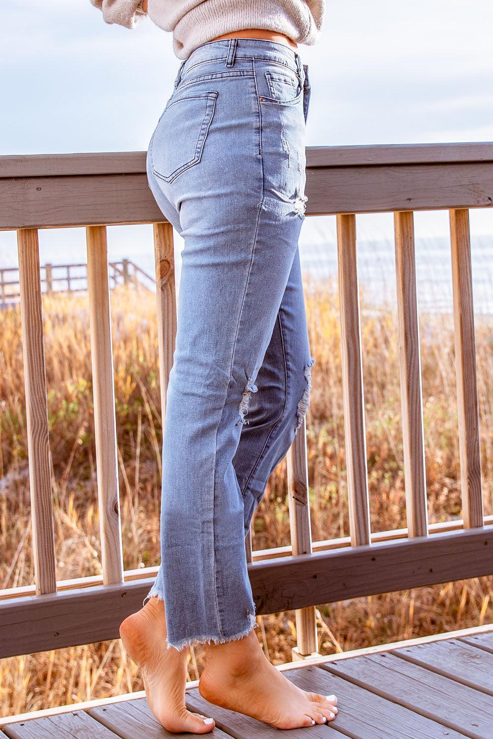 Stylish Distressed Cropped Jeans - ClubOn
