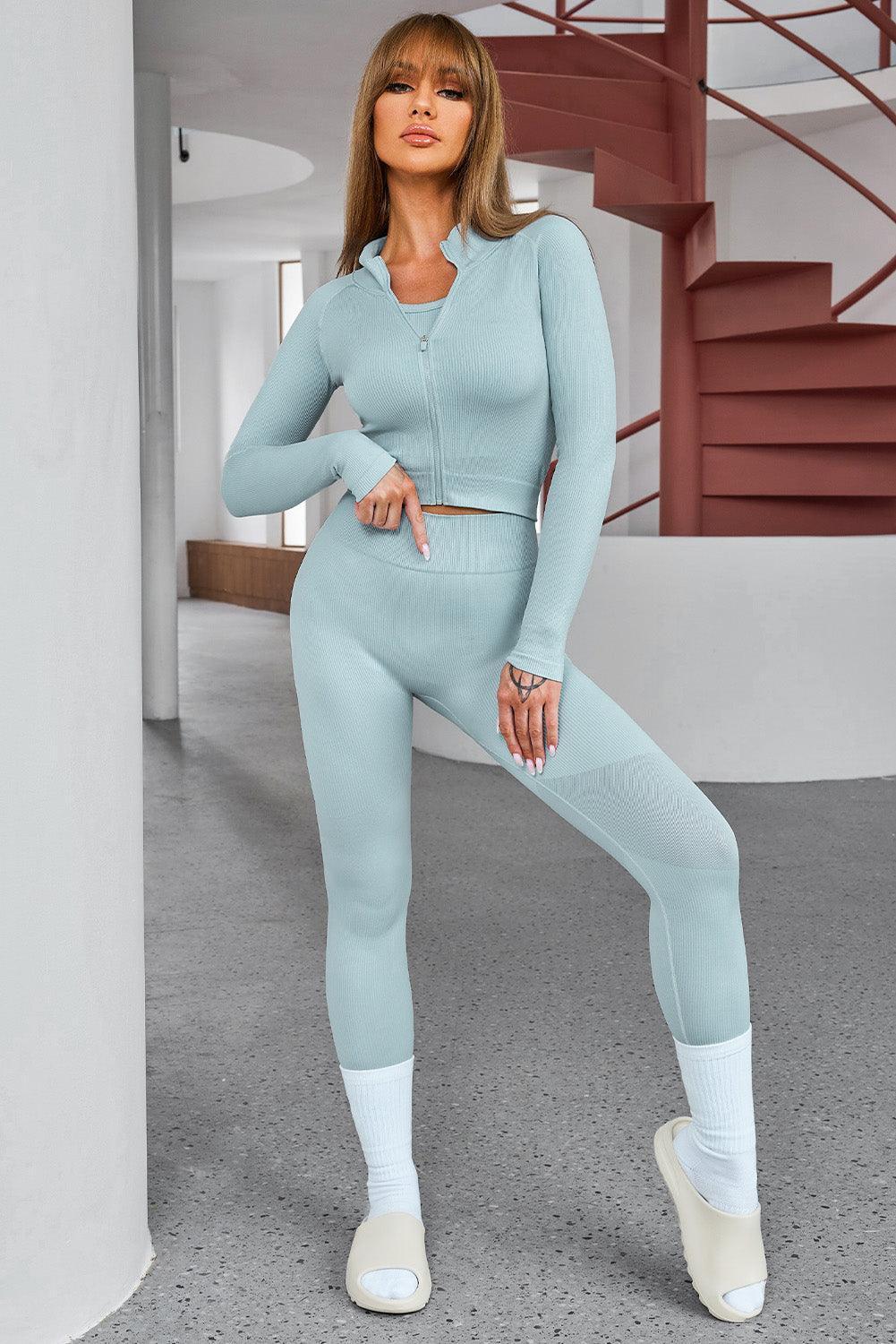 Versatile Basic Three-Piece Set – Comfort and Style - ClubOn