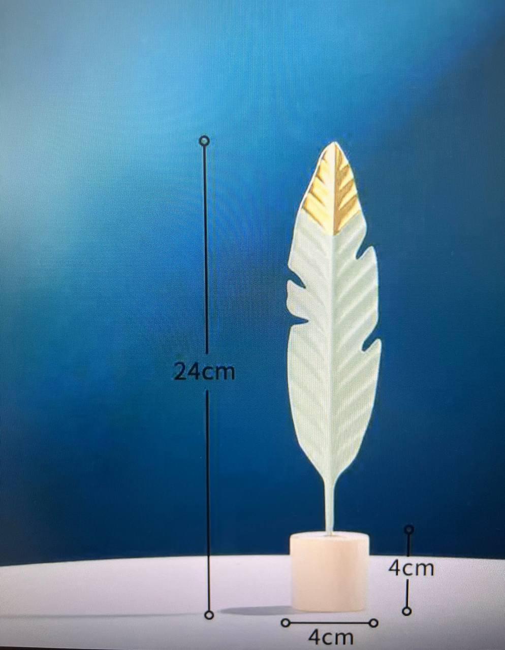 Modern Feather Wooden Decorations – Minimalist Miniature Figurines - ClubOn