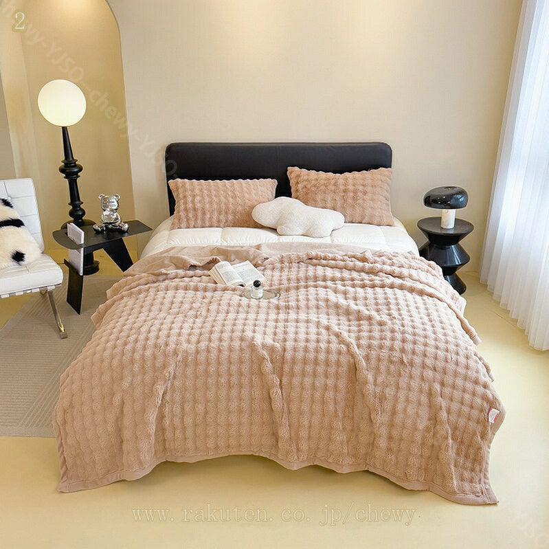 Super Soft Faux Fur Blanket – Warm Coral Fleece Throw Cover - ClubOn